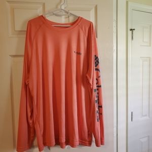 Columbia PFG heat gear fishing shirt